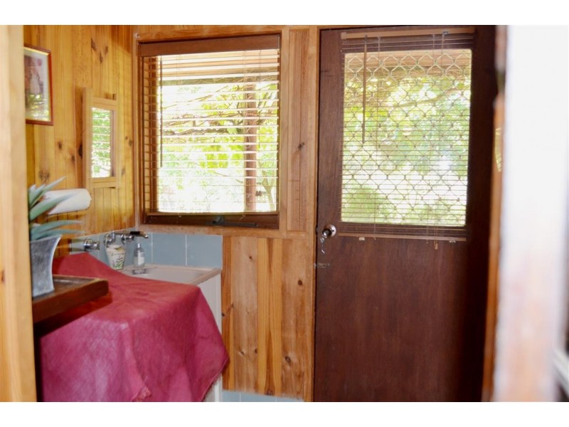 5 Lowthers Lane, Tumut NSW 2720