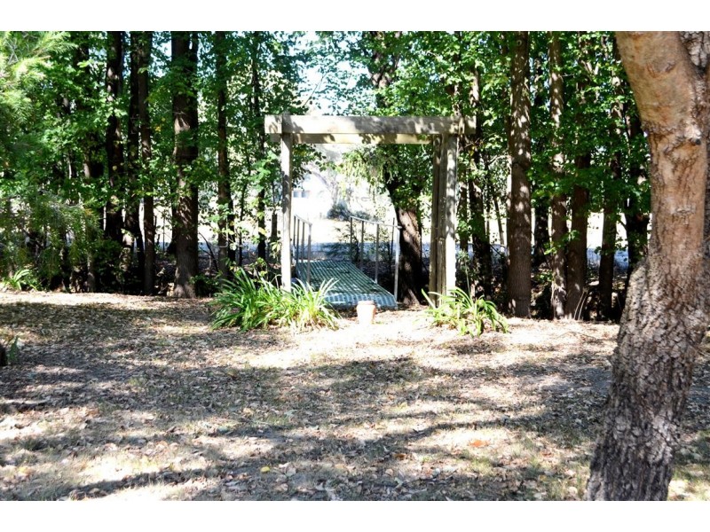 5 Lowthers Lane, Tumut NSW 2720