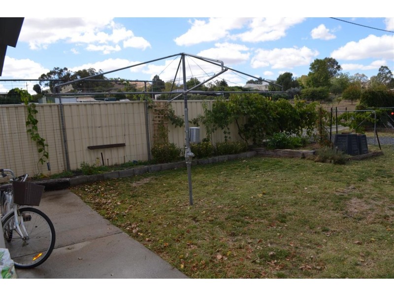 6 Snowy Mountains Highway, Adelong NSW 2729