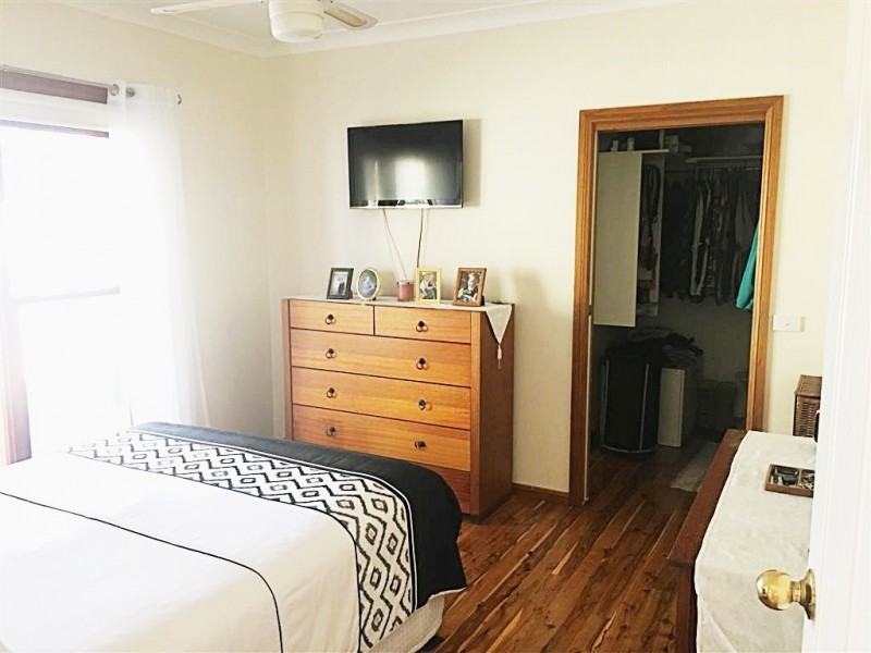 16 Bundara Crescent, Tumut NSW 2720