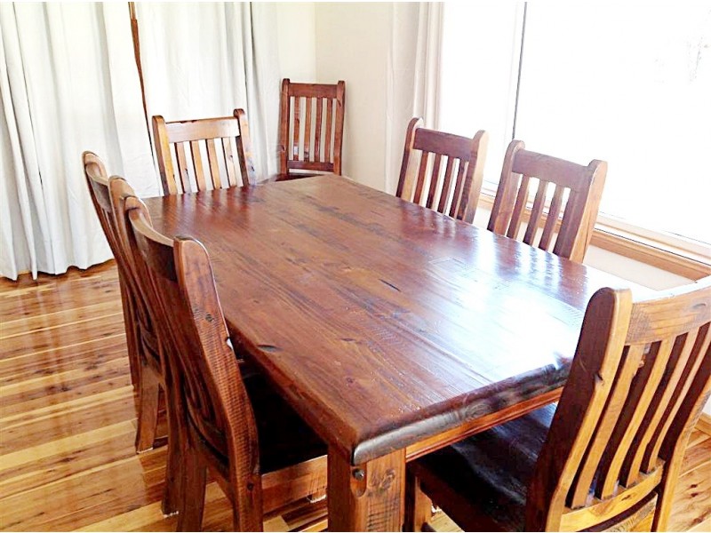 16 Bundara Crescent, Tumut NSW 2720