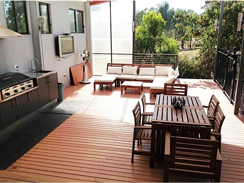 16 Bundara Crescent, Tumut NSW 2720