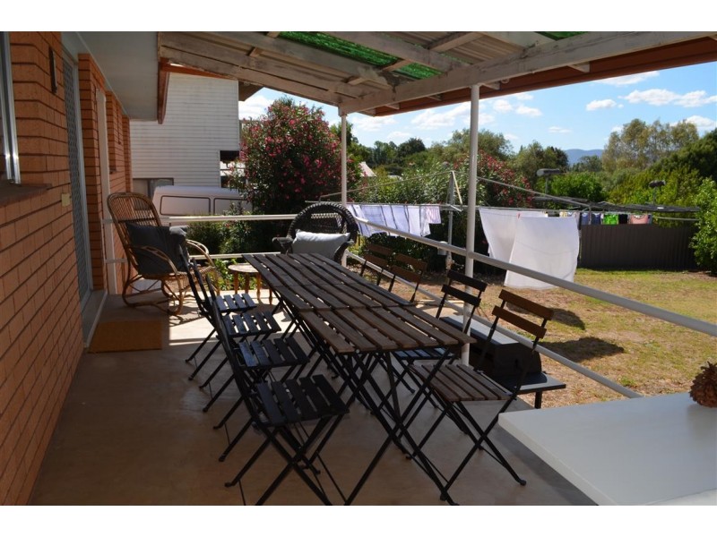 96 Simpson Street, Tumut NSW 2720