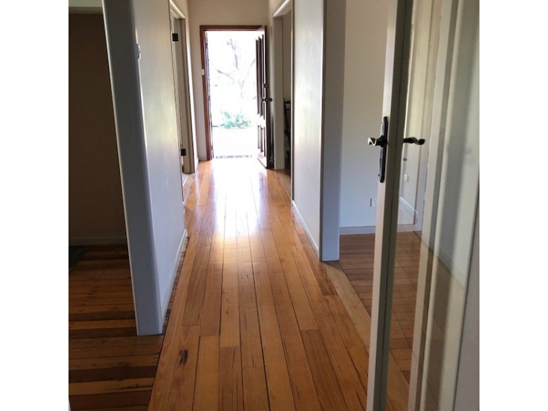 58 Sydney Street, Tumut NSW 2720