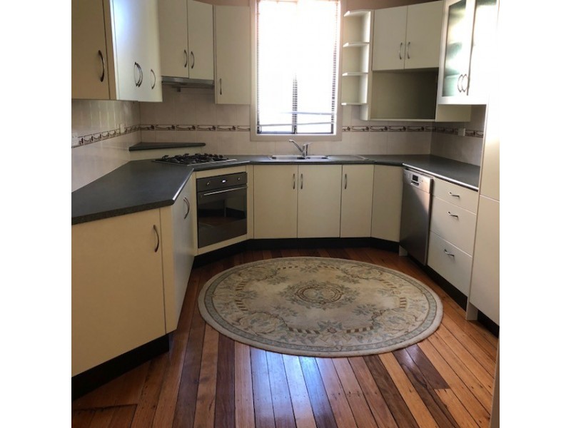 58 Sydney Street, Tumut NSW 2720