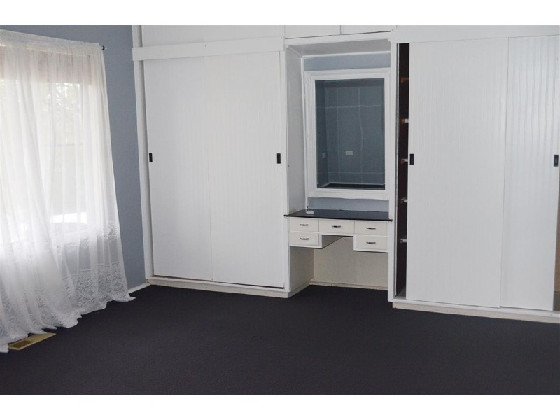 28 Howick Street, Tumut NSW 2720