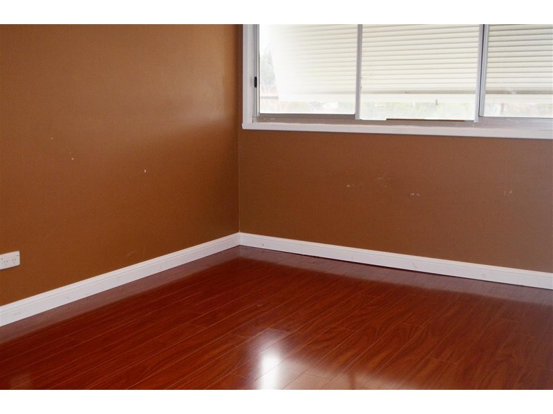 28 Howick Street, Tumut NSW 2720