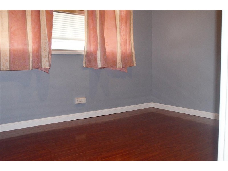 28 Howick Street, Tumut NSW 2720