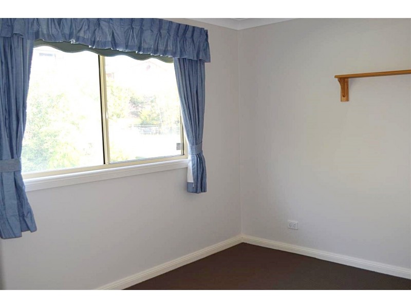 23 Hassett Street, Tumut NSW 2720