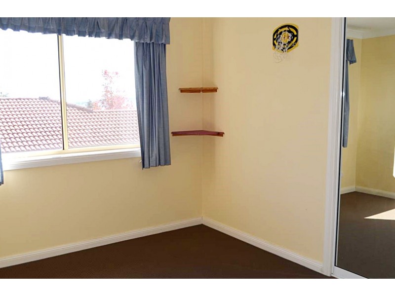 23 Hassett Street, Tumut NSW 2720