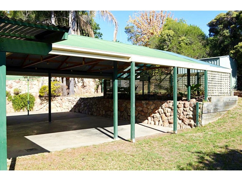 23 Hassett Street, Tumut NSW 2720