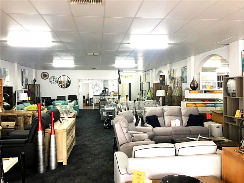 131-135 Wynyard Street, Tumut NSW 2720