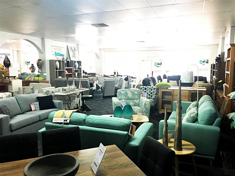 131-135 Wynyard Street, Tumut NSW 2720