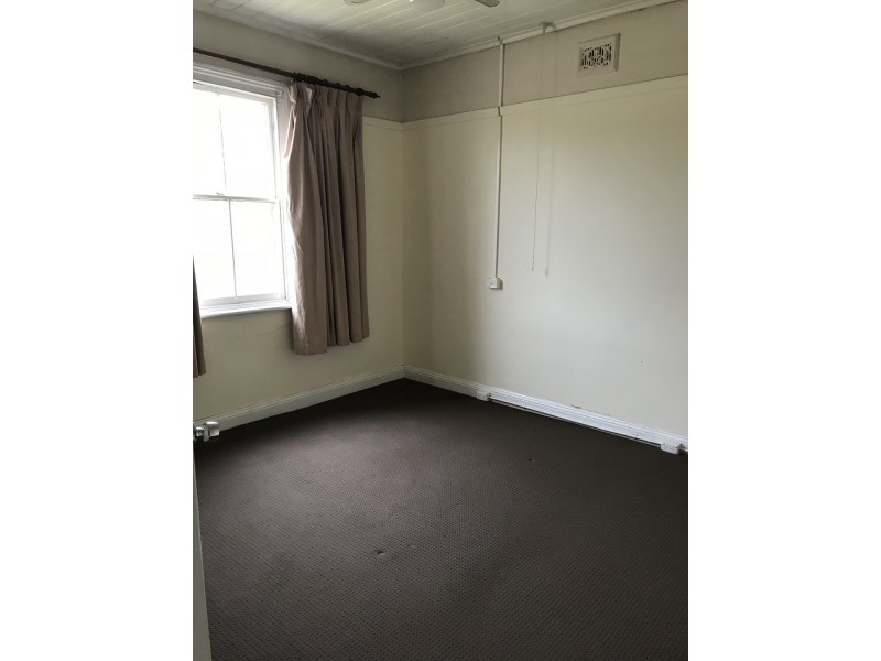 7 Capper Street, Tumut NSW 2720