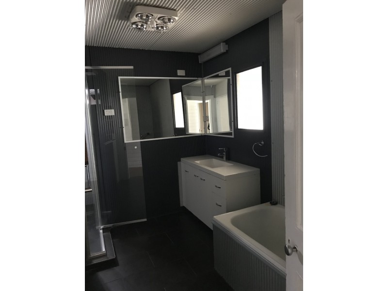 7 Capper Street, Tumut NSW 2720