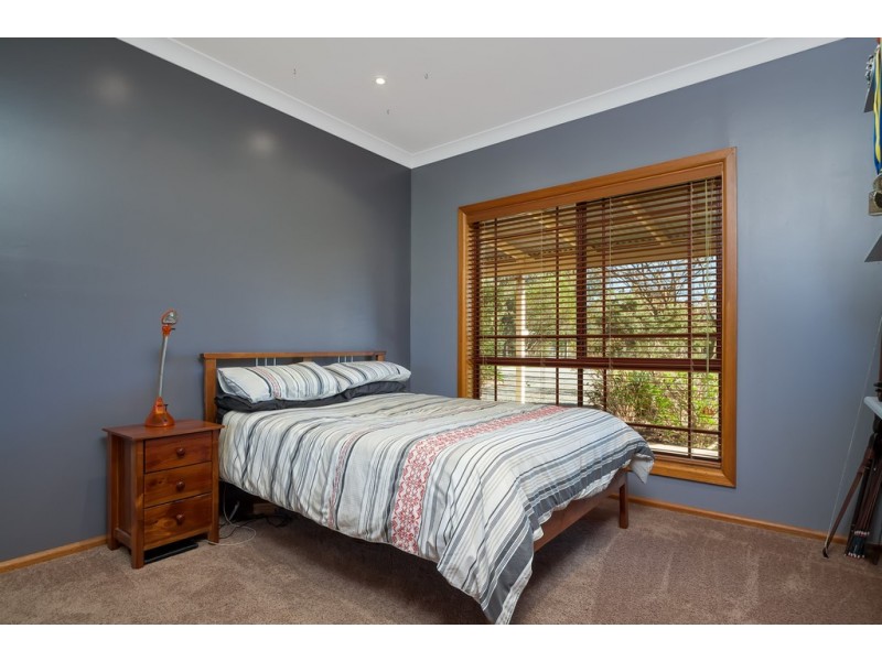 60 Currawong Road, Tumut NSW 2720