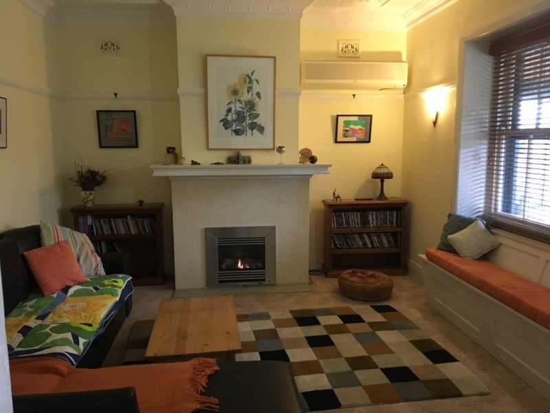 85 Lambie Street, Tumut NSW 2720