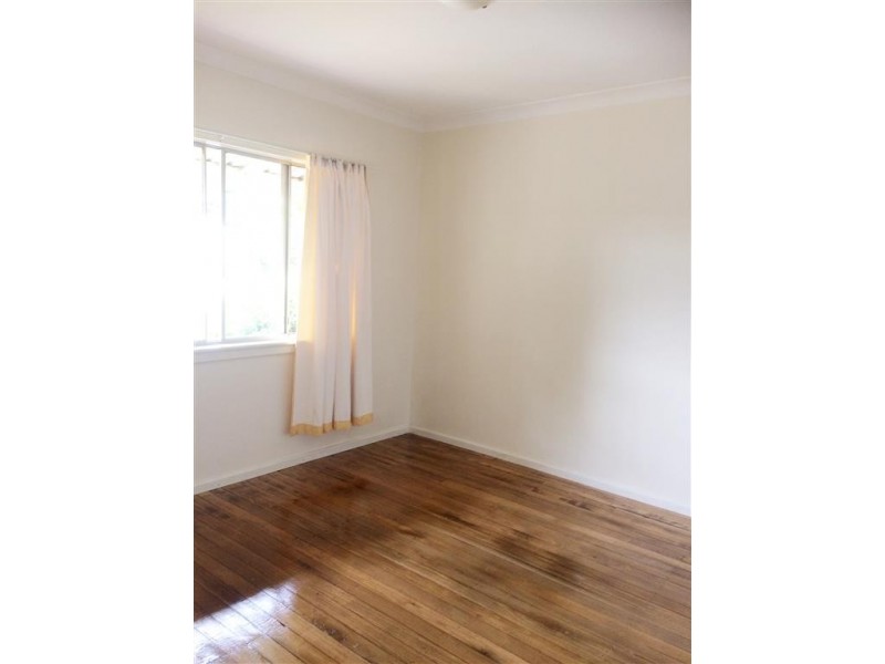 16 Tumbarumba Road, Batlow NSW 2730