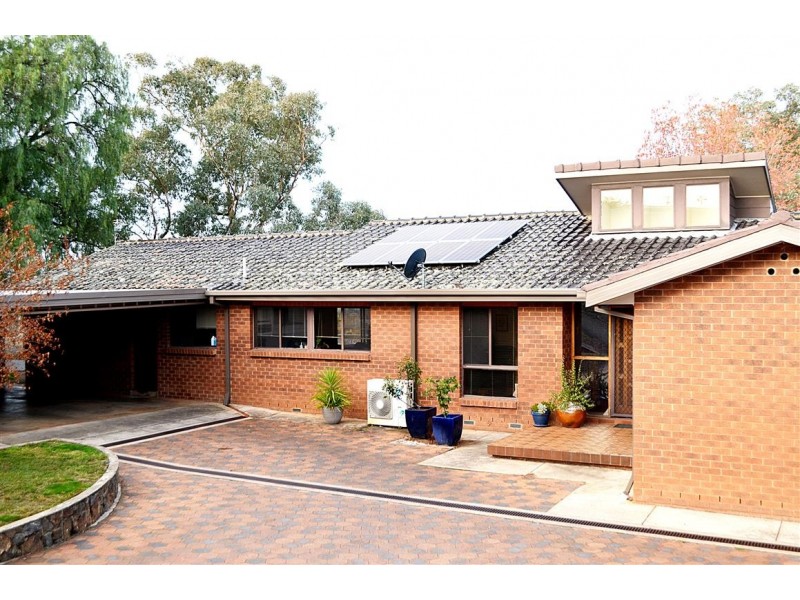 66 Carey Street, Tumut NSW 2720