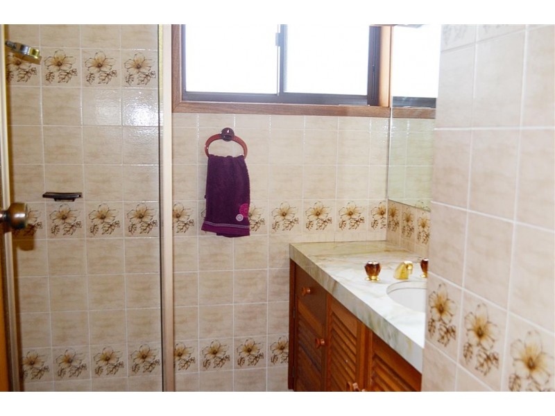 66 Carey Street, Tumut NSW 2720