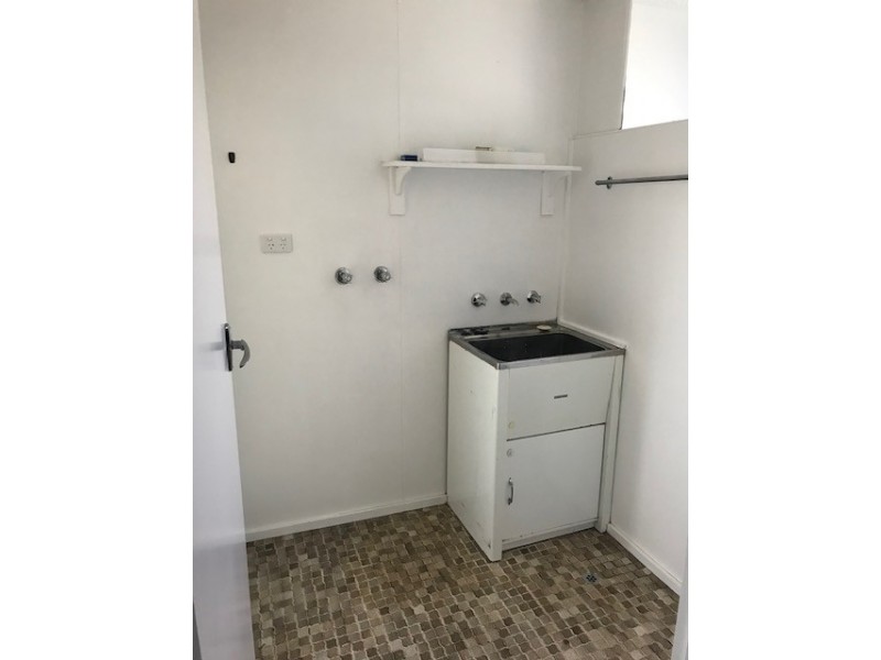 115 Broughton Street, Tumut NSW 2720