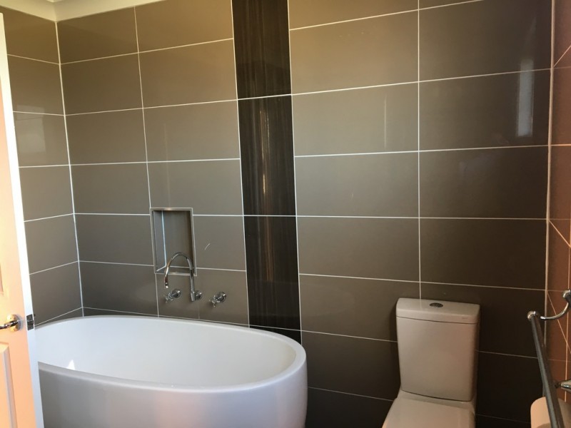 33 Sunnyside Ave, Batlow NSW 2730