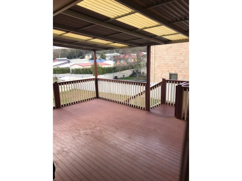 4 Harris Street, Tumut NSW 2720