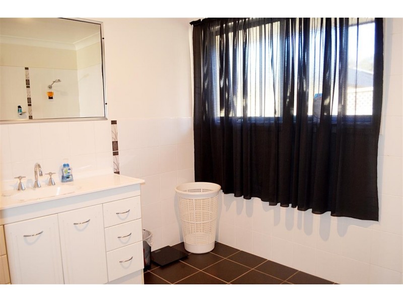 5 Harris Street, Tumut NSW 2720