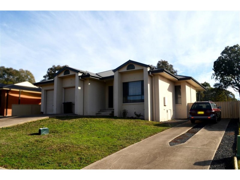 5 Harris Street, Tumut NSW 2720