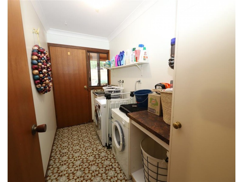 1 Snubba Crescent, Tumut NSW 2720