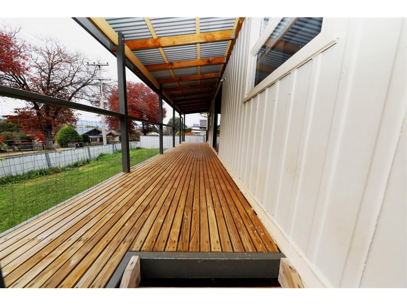 2 Nellis Street, Batlow NSW 2730