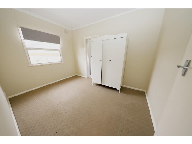2 Nellis Street, Batlow NSW 2730