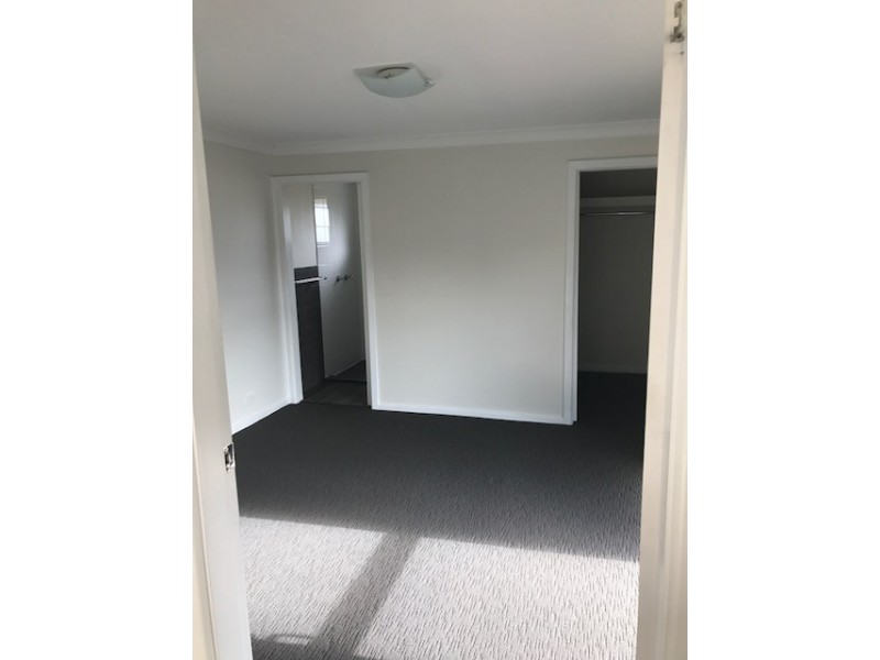 11 Mangaroo Avenue, Tumut NSW 2720