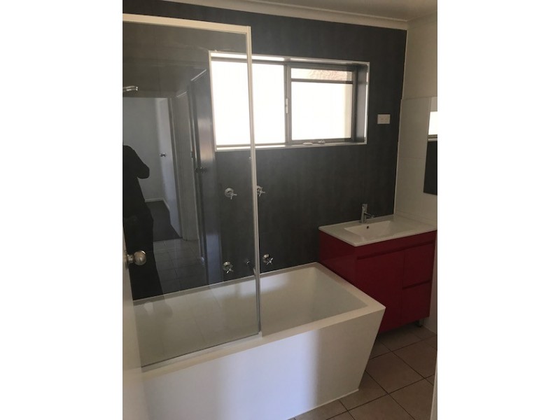 11 Mangaroo Avenue, Tumut NSW 2720