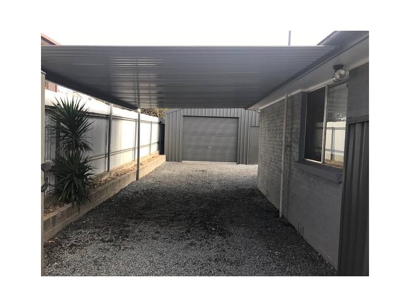 11 Mangaroo Avenue, Tumut NSW 2720