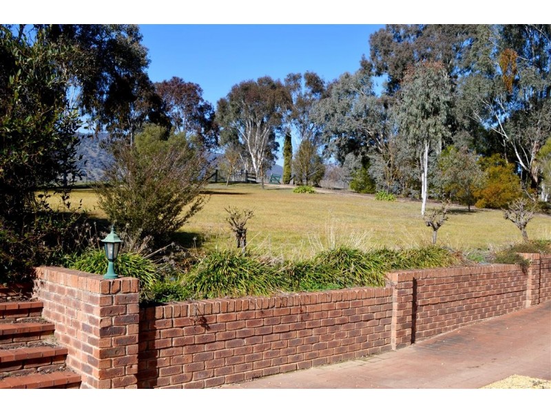 1/1125 Snowy Mountains Highway, Tumut NSW 2720