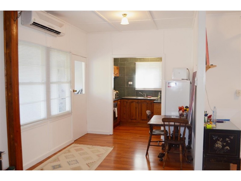 49 Cromwell Street, Adelong NSW 2729