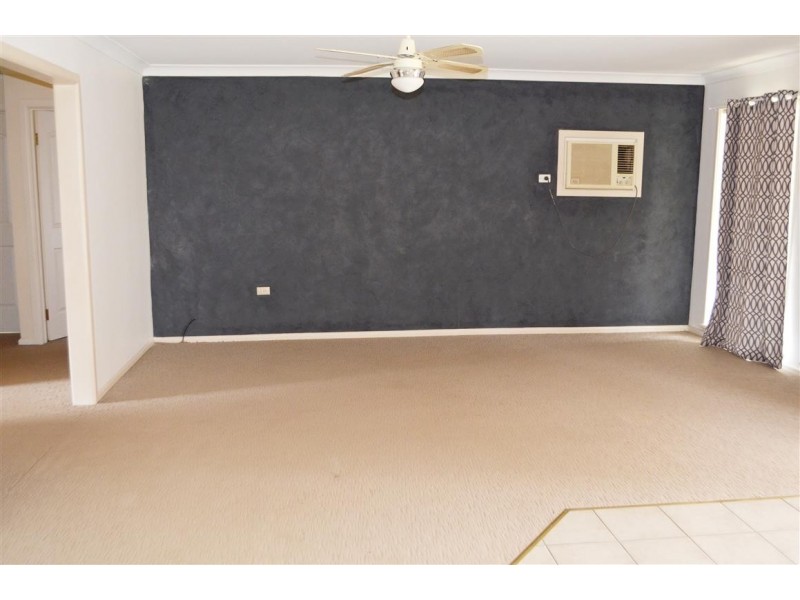 23 Quandong Avenue, Tumut NSW 2720