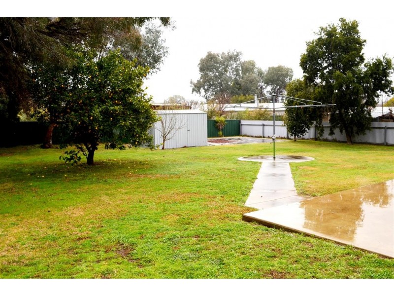 23 Quandong Avenue, Tumut NSW 2720