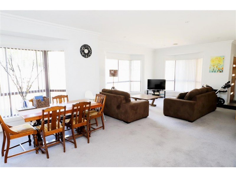 1/52 Simpson Street, Tumut NSW 2720