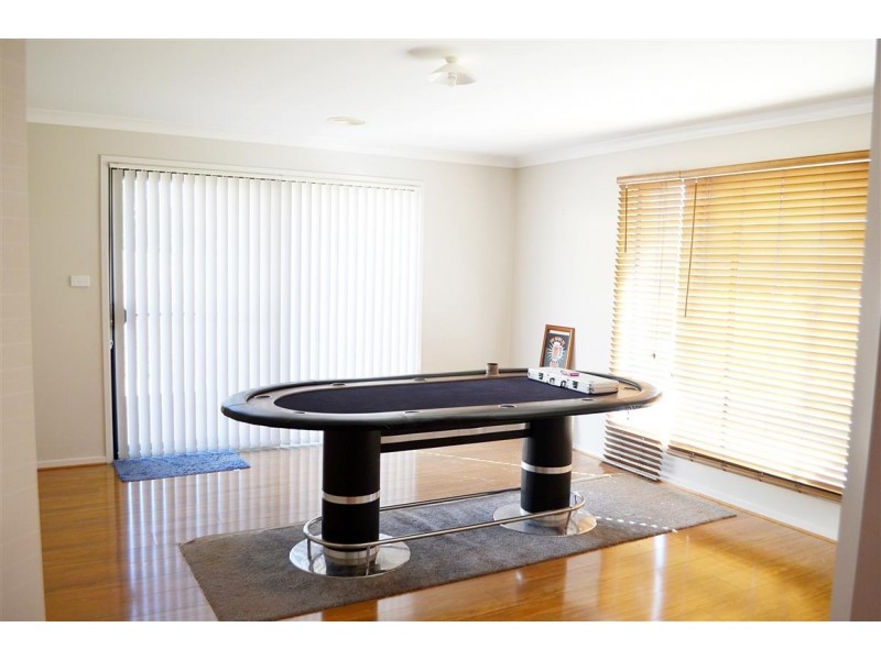 10 Green Street, Tumut NSW 2720