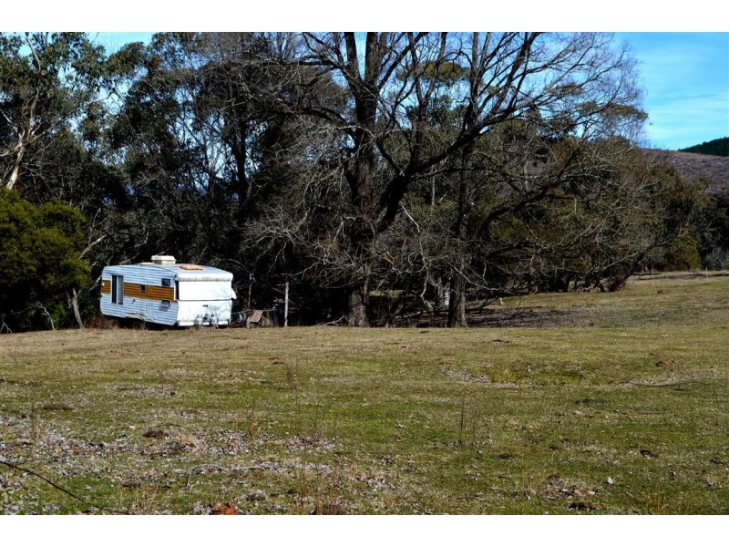 1345 Argalong Road, Tumut NSW 2720