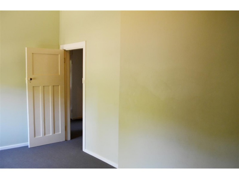 110 Herbert Street, Tumut NSW 2720