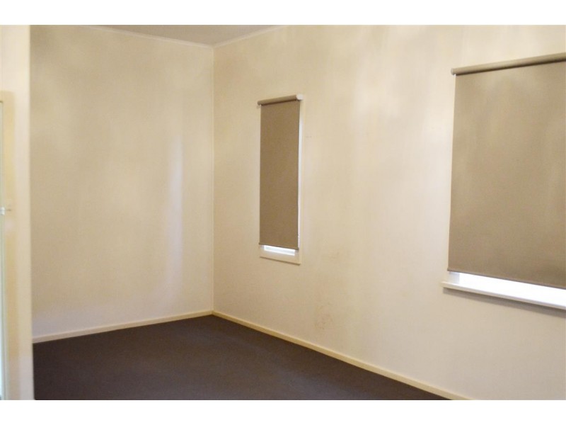 110 Herbert Street, Tumut NSW 2720