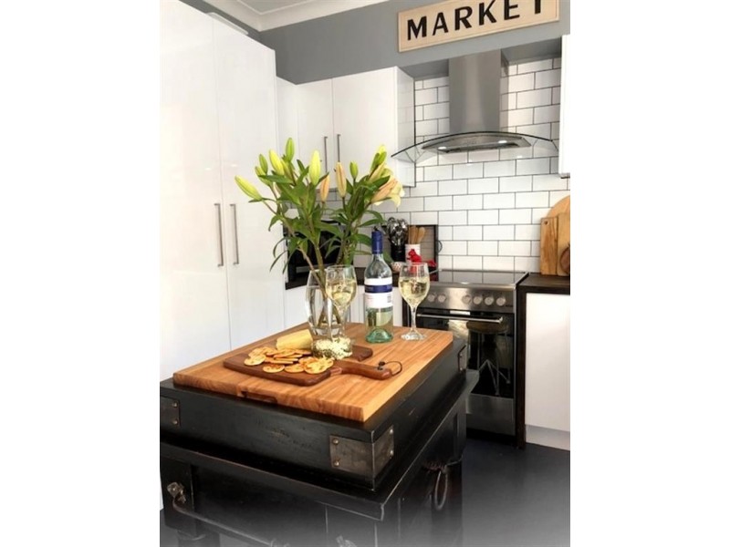 8 Eurabbie Street, Batlow NSW 2730