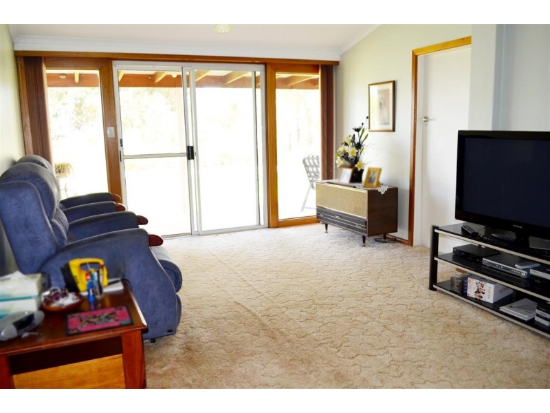 137-147 Blowering Road, Tumut NSW 2720