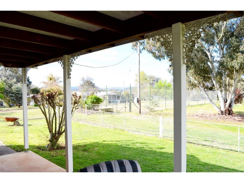 137-147 Blowering Road, Tumut NSW 2720