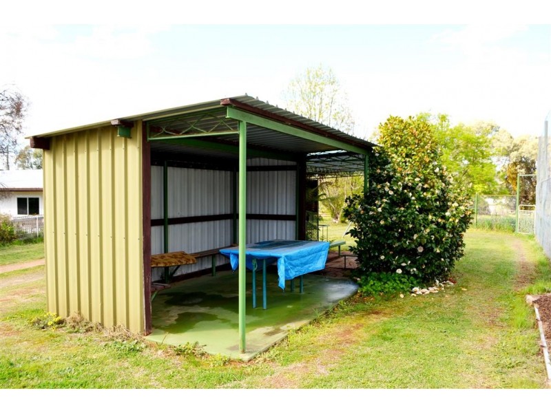 137-147 Blowering Road, Tumut NSW 2720