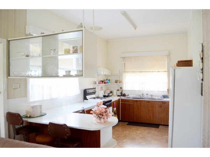 164 Bombowlee Avenue, Tumut NSW 2720