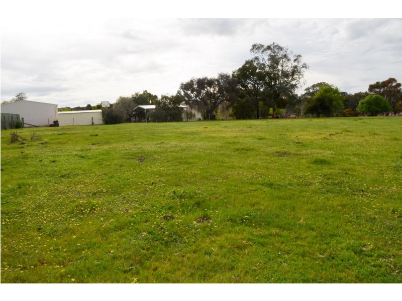 57-61 East Street, Tumut NSW 2720